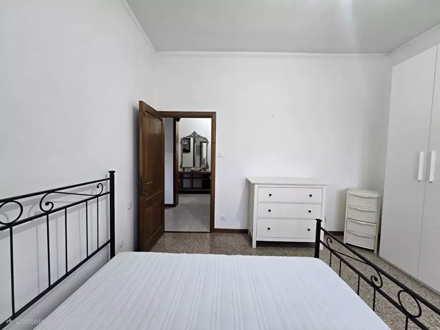 Immagine 45 di Appartamento in vendita  a Siena