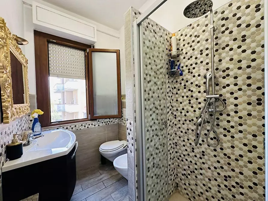 Immagine 29 di Appartamento in vendita  a Sarzana