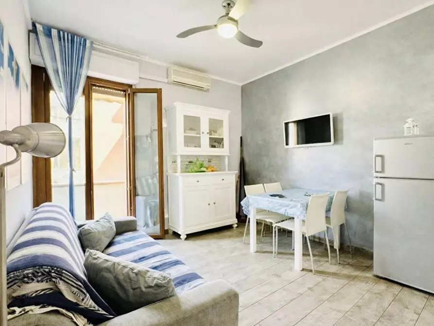 Immagine 5 di Appartamento in vendita  a Sarzana