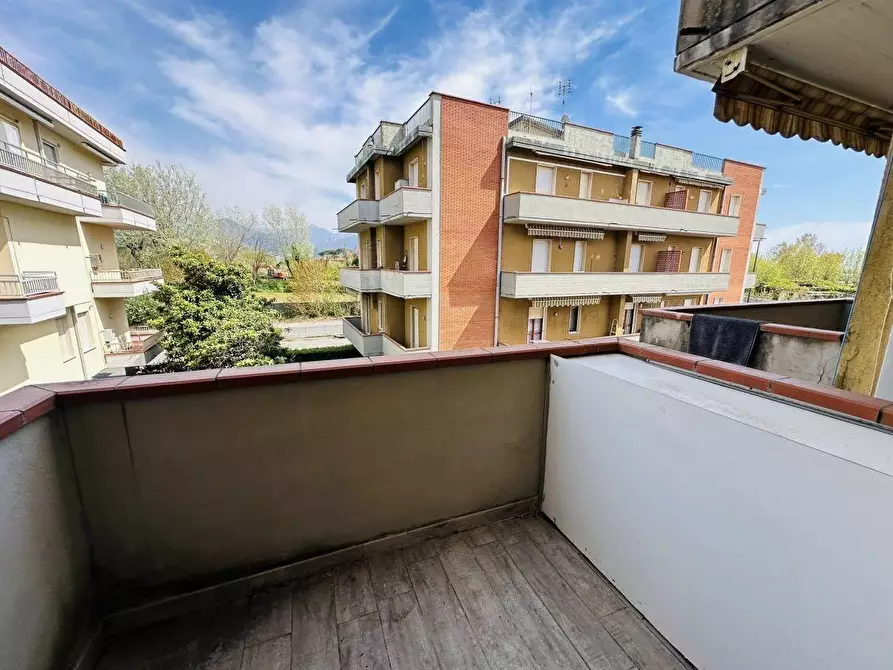 Immagine 9 di Appartamento in vendita  a Sarzana