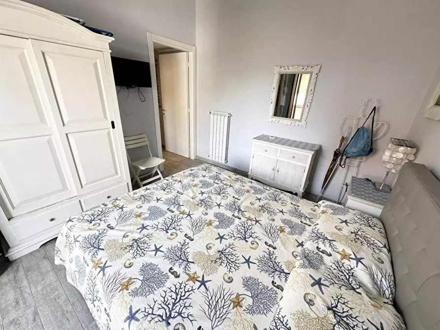 Immagine 26 di Appartamento in vendita  a Sarzana