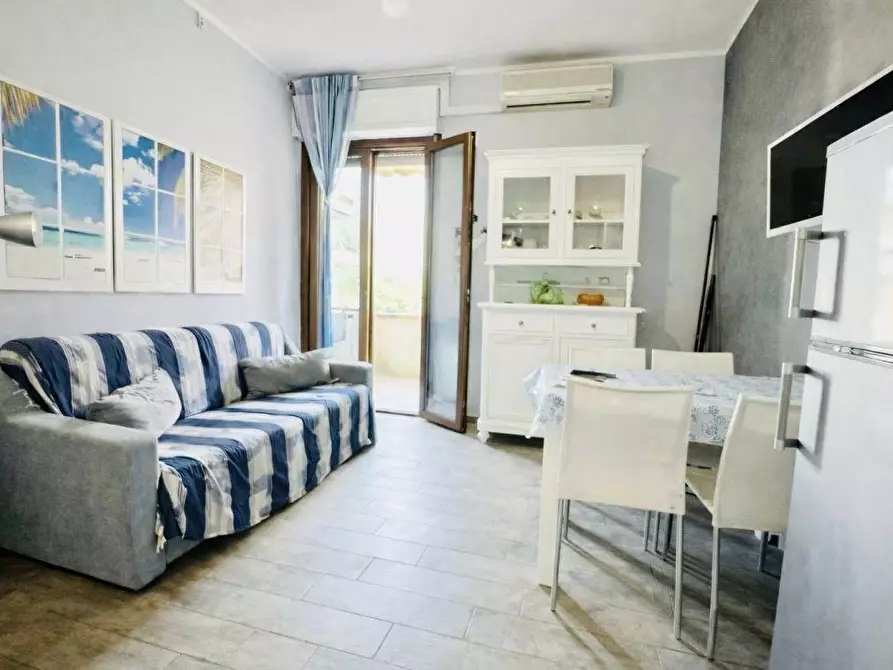 Immagine 4 di Appartamento in vendita  a Sarzana