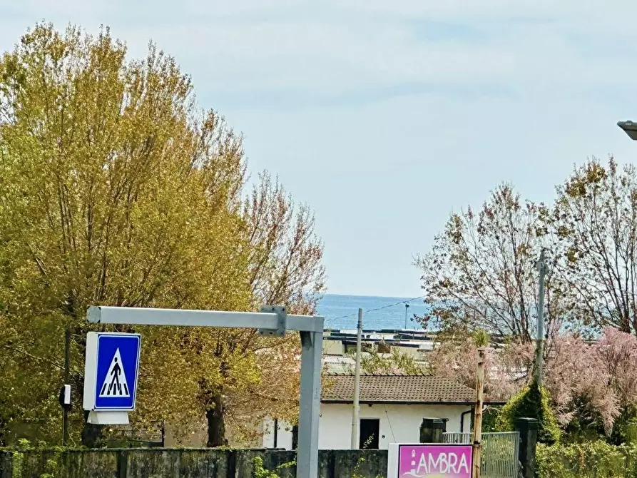 Immagine 8 di Appartamento in vendita  a Sarzana