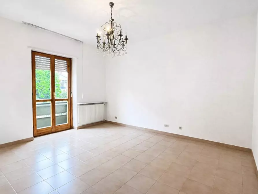 Immagine 9 di Appartamento in vendita  a Latina