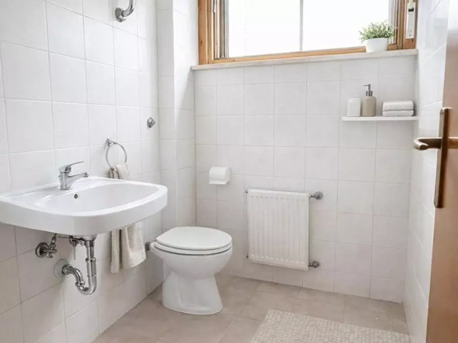 Immagine 15 di Appartamento in vendita  a Latina