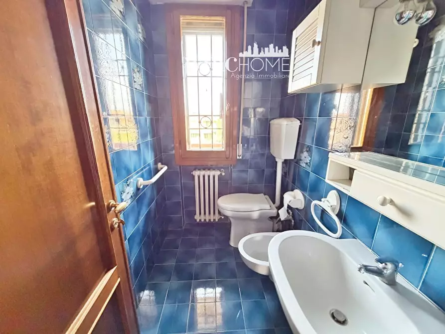 Immagine 23 di Villetta a schiera in vendita  a Campi Bisenzio