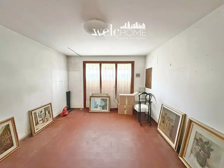 Immagine 29 di Villetta a schiera in vendita  a Campi Bisenzio