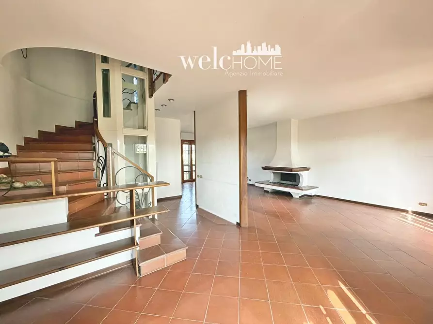 Immagine 10 di Villetta a schiera in vendita  a Campi Bisenzio