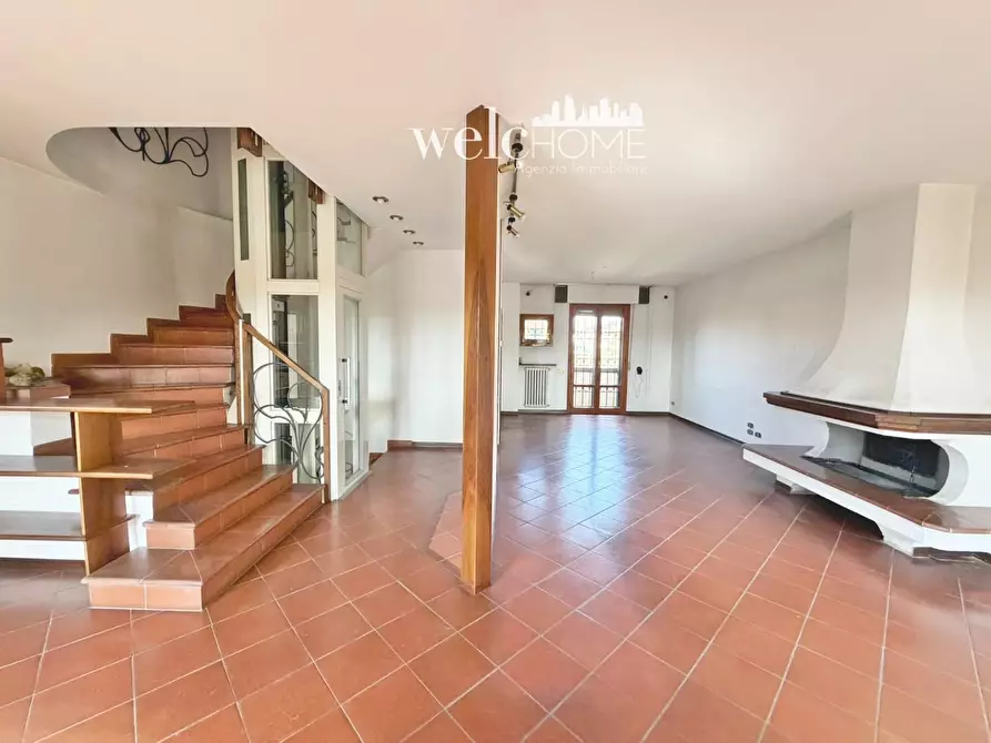 Immagine 6 di Villetta a schiera in vendita  a Campi Bisenzio