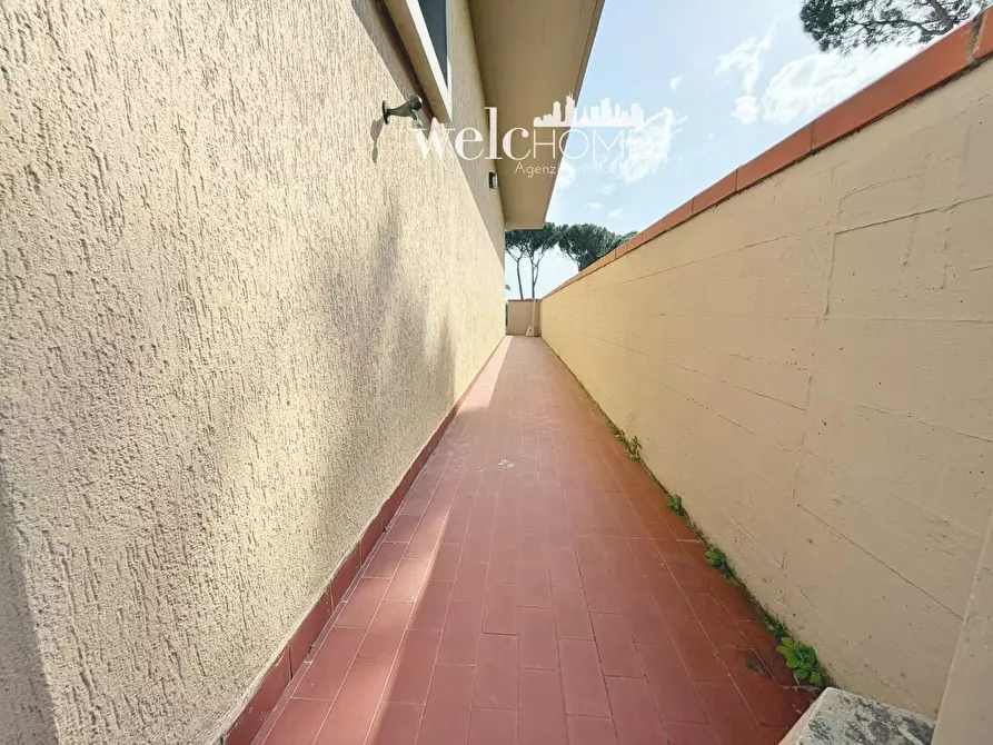 Immagine 32 di Villetta a schiera in vendita  a Campi Bisenzio