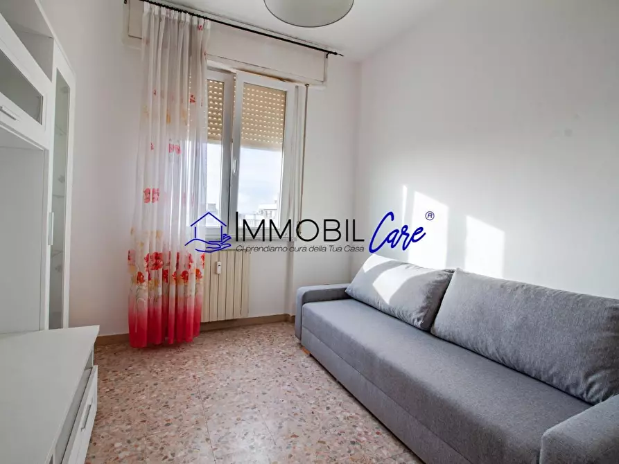 Immagine 1 di Appartamento in vendita  a Livorno