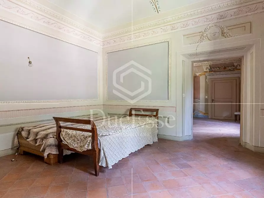 Immagine 14 di Villa in vendita  a Vicopisano