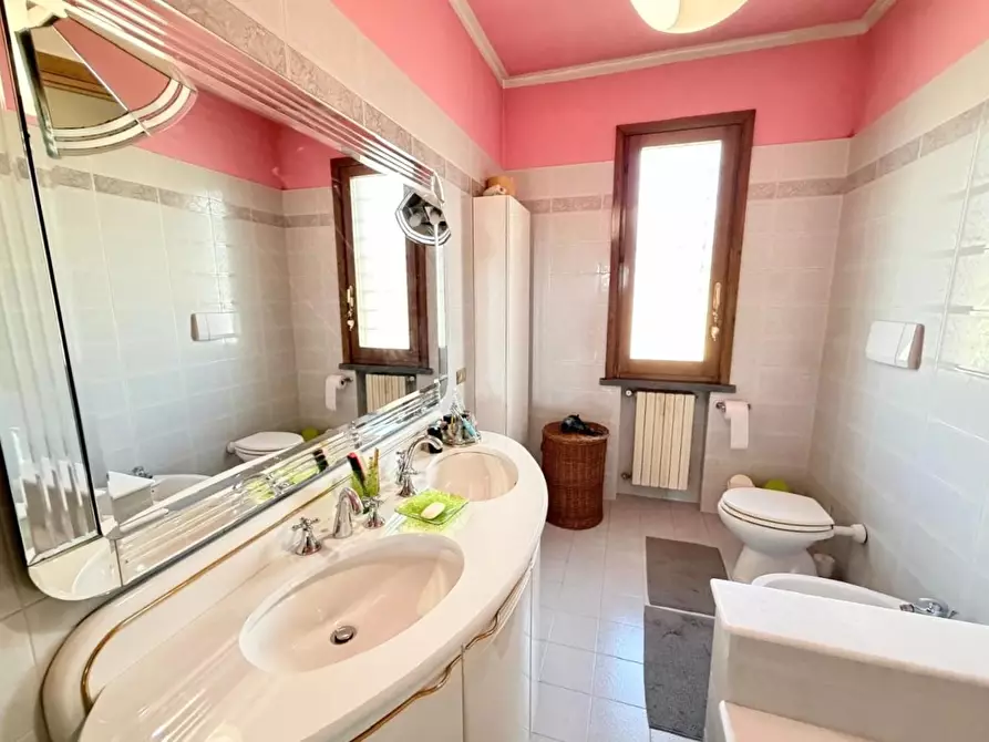 Immagine 6 di Villetta a schiera in vendita  a Empoli