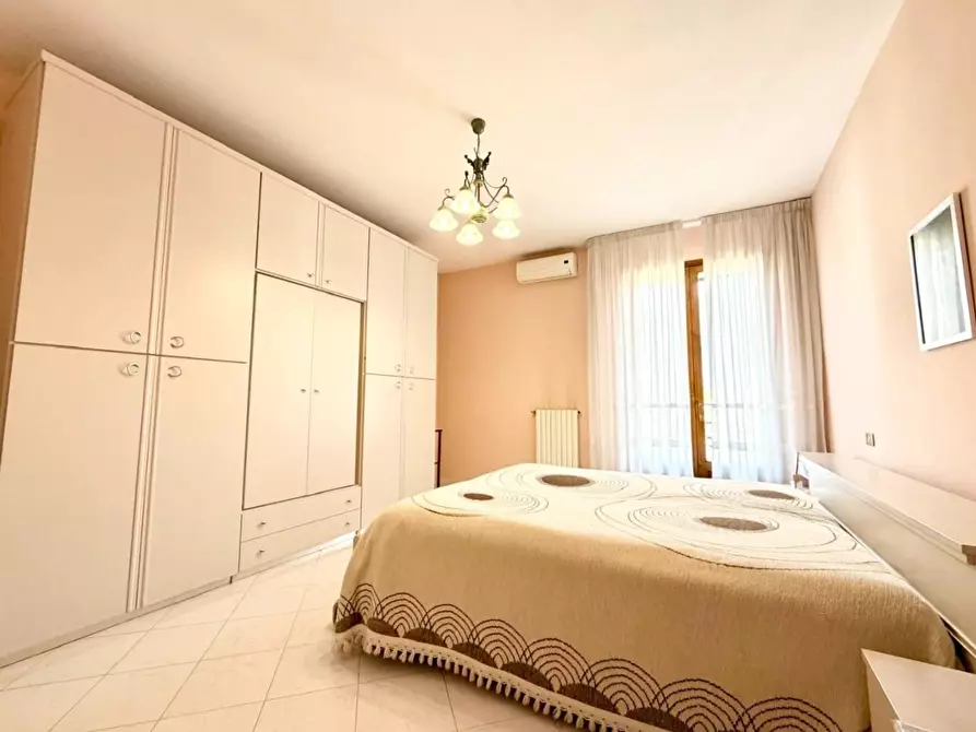 Immagine 33 di Villetta a schiera in vendita  a Empoli