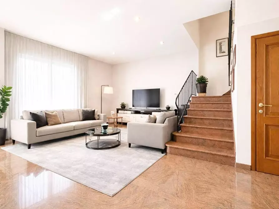 Immagine 16 di Villetta a schiera in vendita  a Empoli