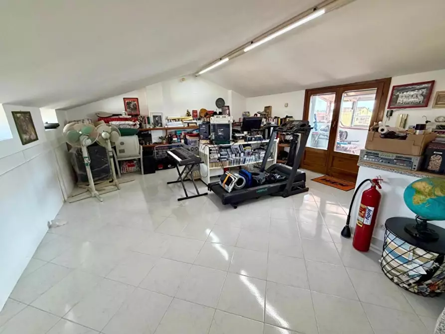 Immagine 18 di Villetta a schiera in vendita  a Empoli