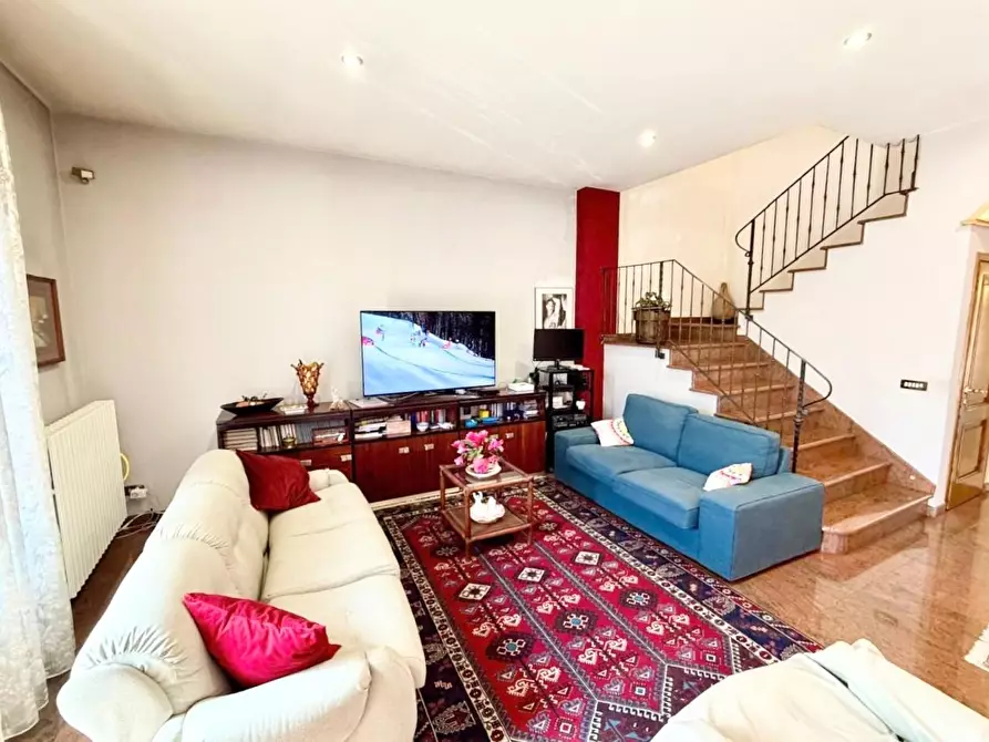 Immagine 1 di Villetta a schiera in vendita  a Empoli