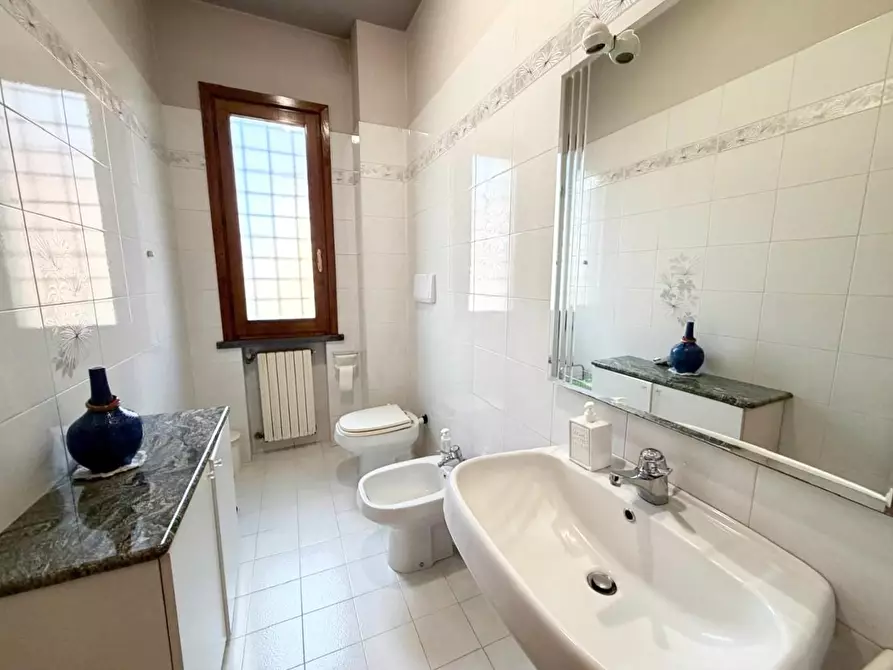 Immagine 45 di Villetta a schiera in vendita  a Empoli