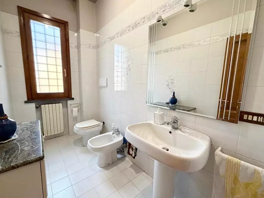 Immagine 32 di Villetta a schiera in vendita  a Empoli