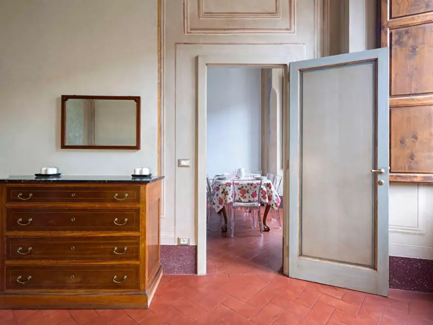 Immagine 3 di Appartamento in vendita  a Pistoia