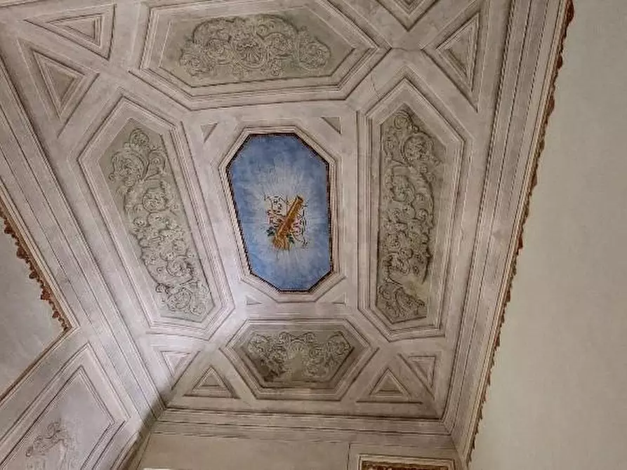 Immagine 17 di Appartamento in vendita  a Pistoia