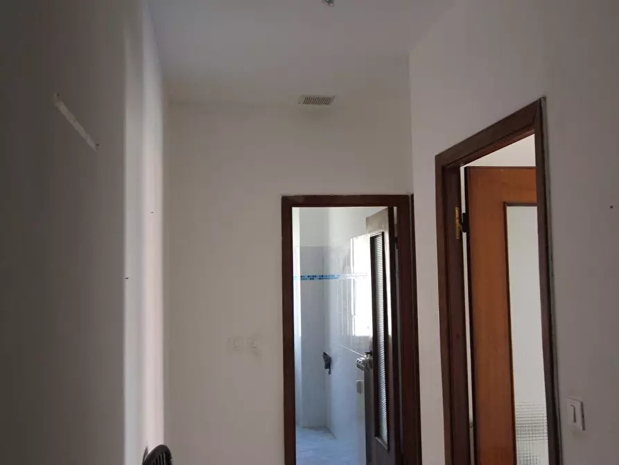 Immagine 7 di Appartamento in vendita  a La Spezia
