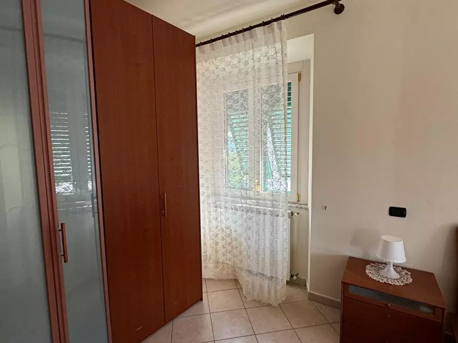 Immagine 19 di Casa semindipendente in vendita  a Lucca