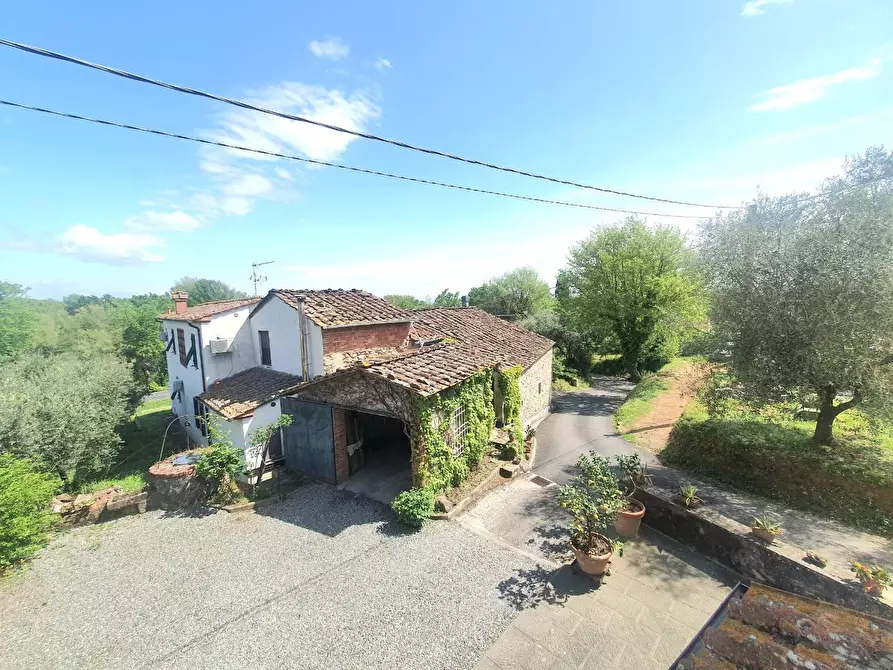 Immagine 26 di Casa semindipendente in vendita  a Capannori