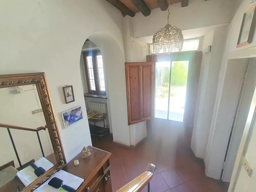 Immagine 17 di Casa semindipendente in vendita  a Capannori