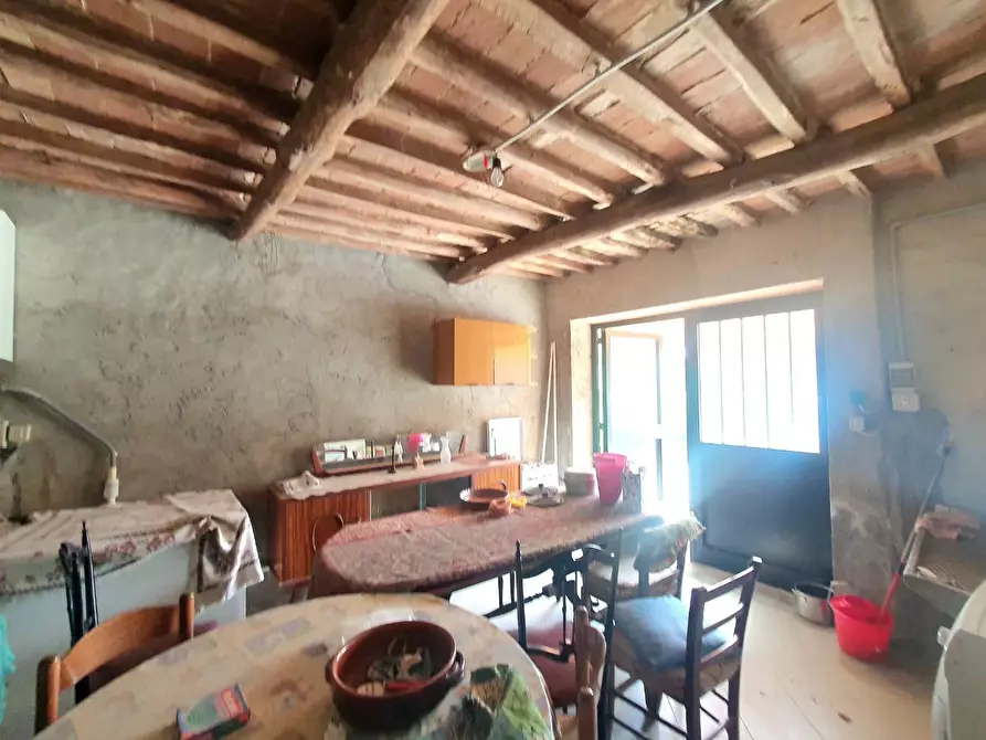 Immagine 56 di Casa semindipendente in vendita  a Capannori