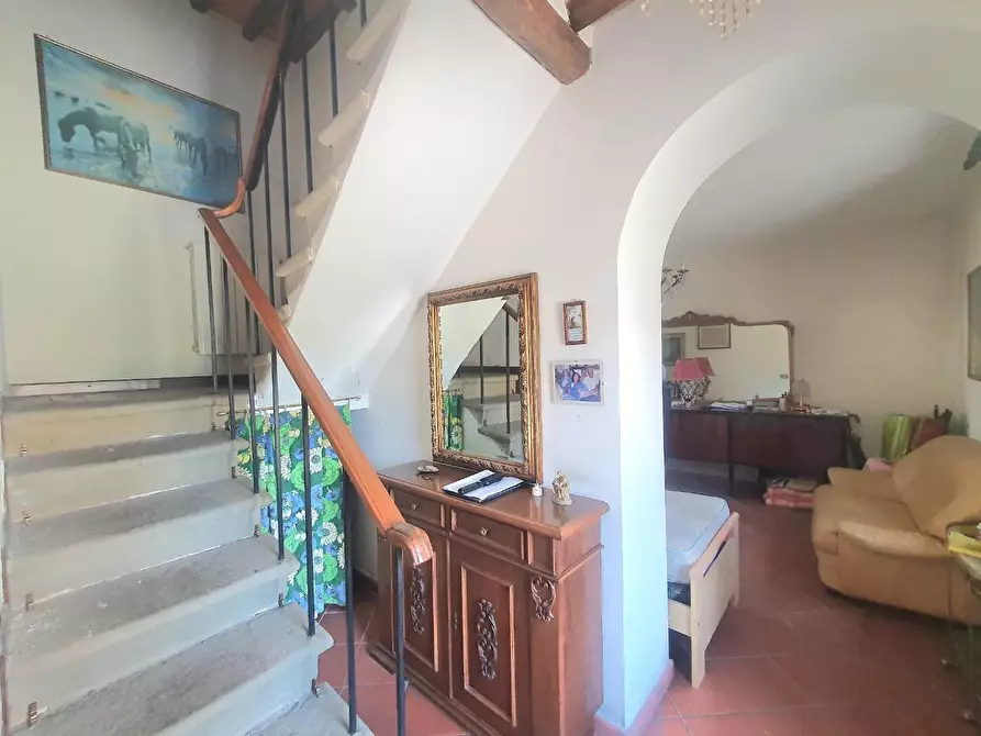 Immagine 9 di Casa semindipendente in vendita  a Capannori