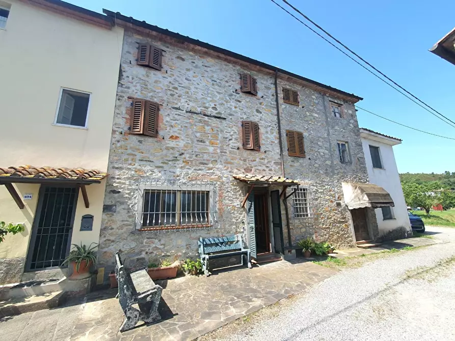 Immagine 3 di Casa semindipendente in vendita  a Capannori