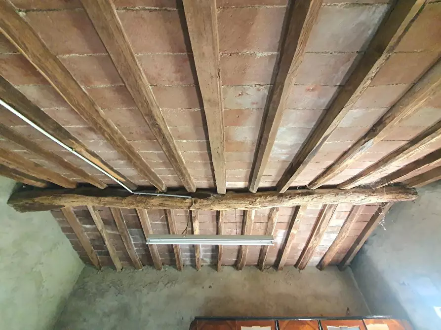 Immagine 59 di Casa semindipendente in vendita  a Capannori