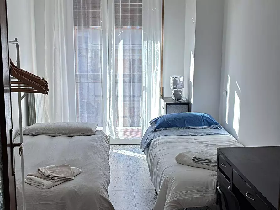 Immagine 10 di Appartamento in affitto  a Carrara