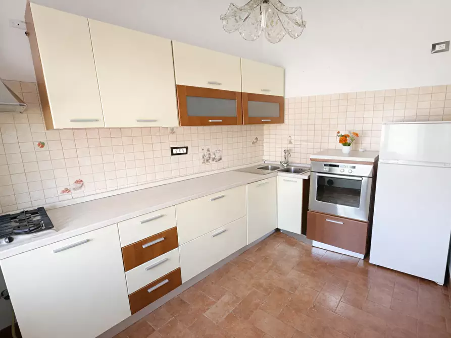 Immagine 4 di Appartamento in affitto  a Vicopisano