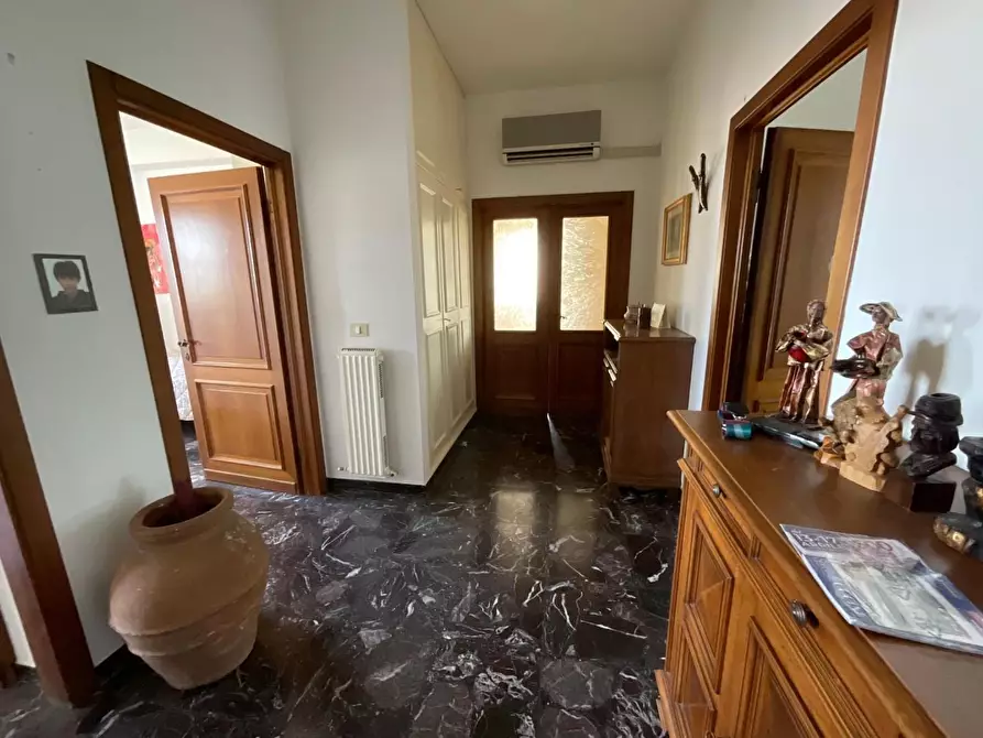 Immagine 11 di Appartamento in vendita  a Calcinaia