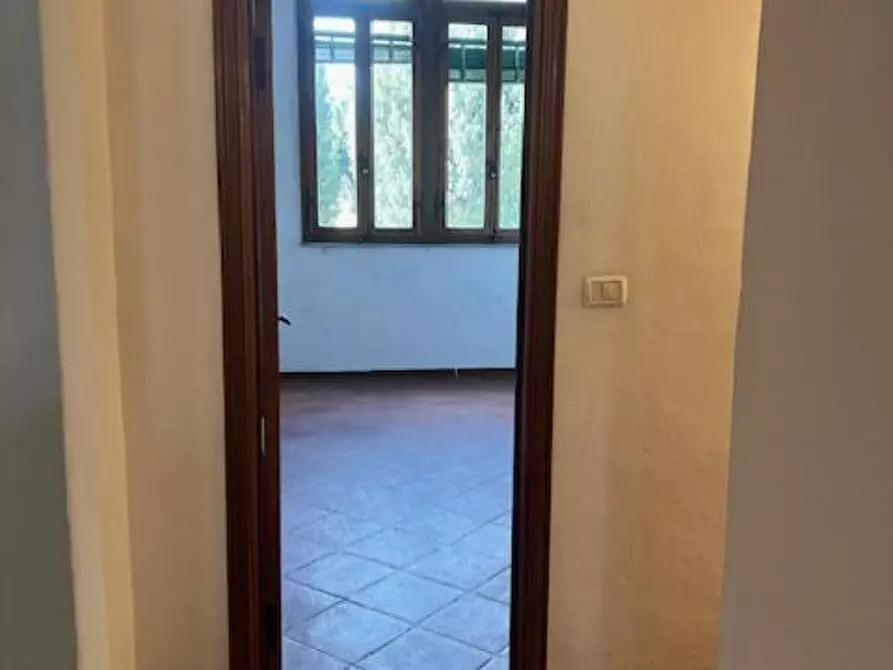 Immagine 2 di Appartamento in vendita  a Siena