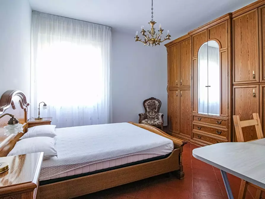 Immagine 10 di Appartamento in affitto  a Pisa