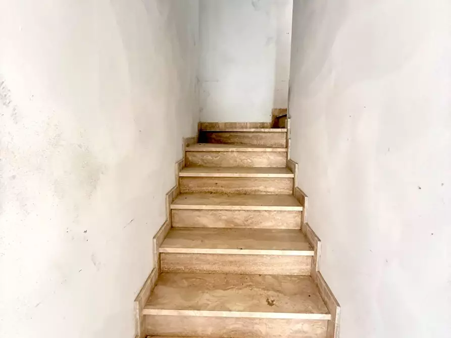 Immagine 16 di Villetta a schiera in vendita  a Pontedera