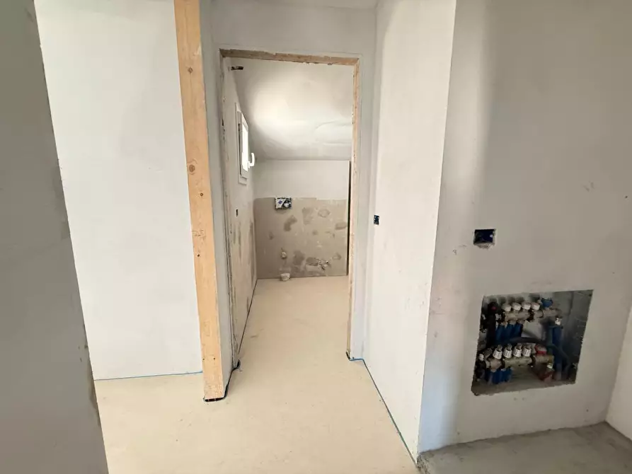 Immagine 20 di Villetta a schiera in vendita  a Pontedera