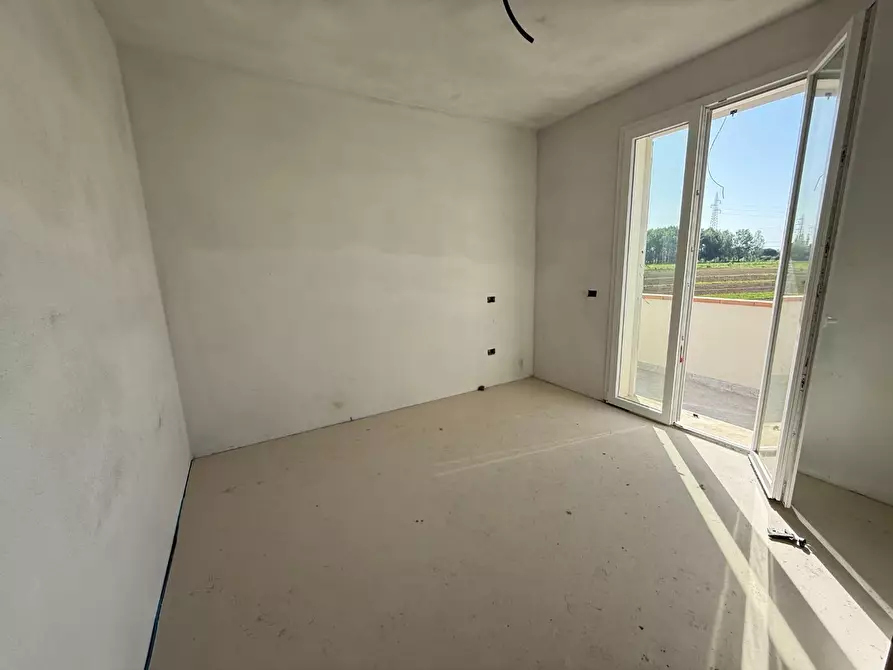 Immagine 24 di Villetta a schiera in vendita  a Pontedera