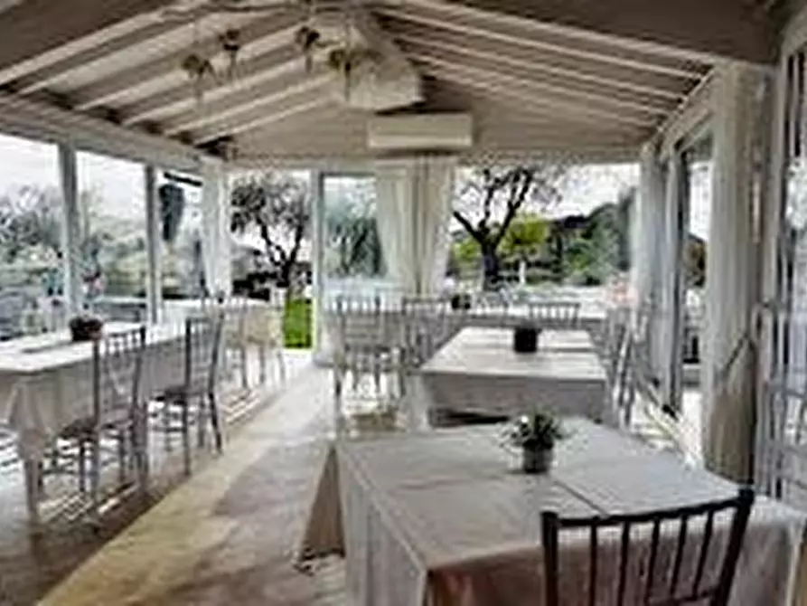 Immagine 27 di Albergo/B&B/Residence in vendita  a Gambassi Terme