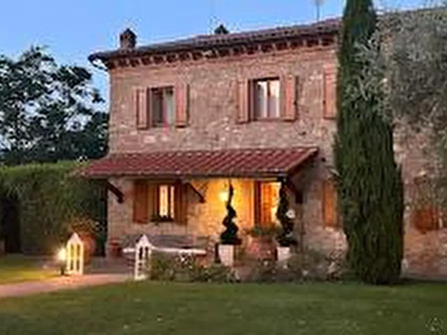 Immagine 7 di Albergo/B&B/Residence in vendita  a Gambassi Terme