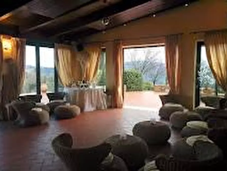 Immagine 30 di Albergo/B&B/Residence in vendita  a Gambassi Terme