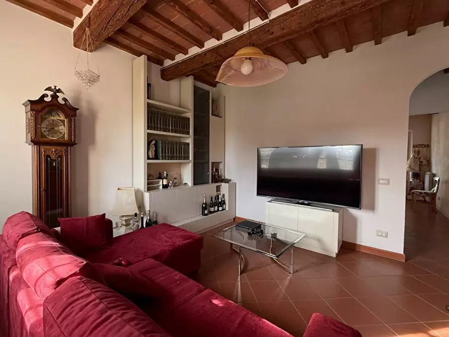 Immagine 4 di Villa in vendita  a Porcari