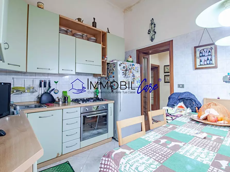 Immagine 19 di Appartamento in vendita  a Livorno