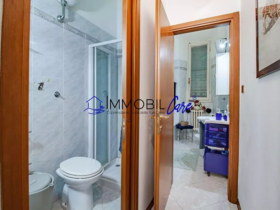 Immagine 15 di Appartamento in vendita  a Livorno