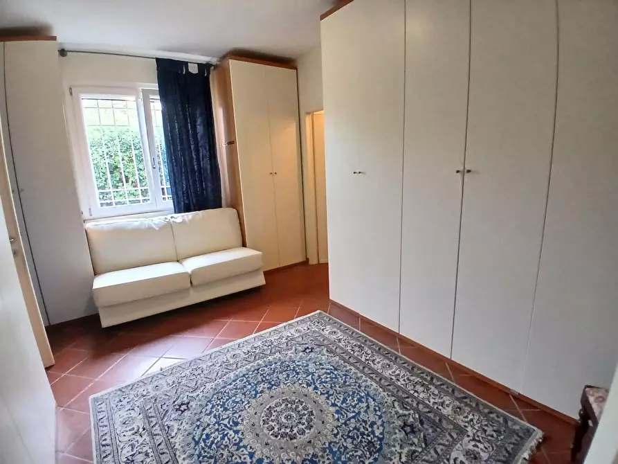 Immagine 5 di Appartamento in vendita  a Livorno