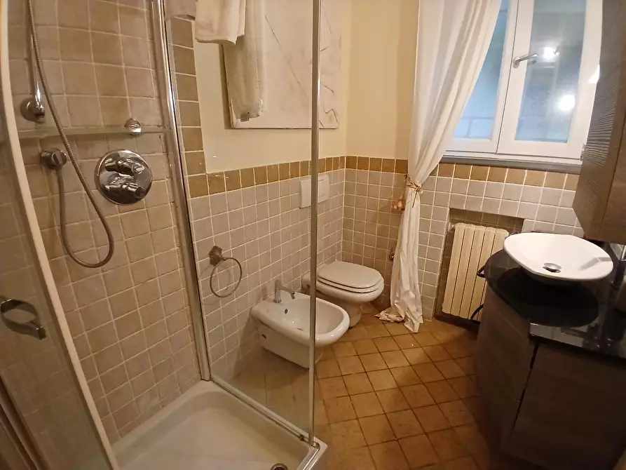 Immagine 18 di Appartamento in vendita  a Livorno