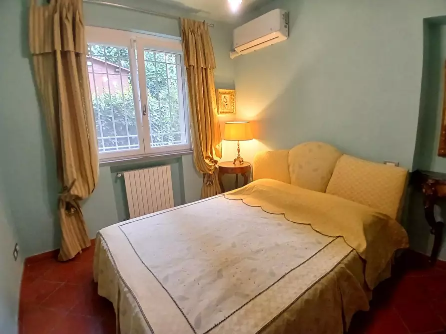 Immagine 15 di Appartamento in vendita  a Livorno